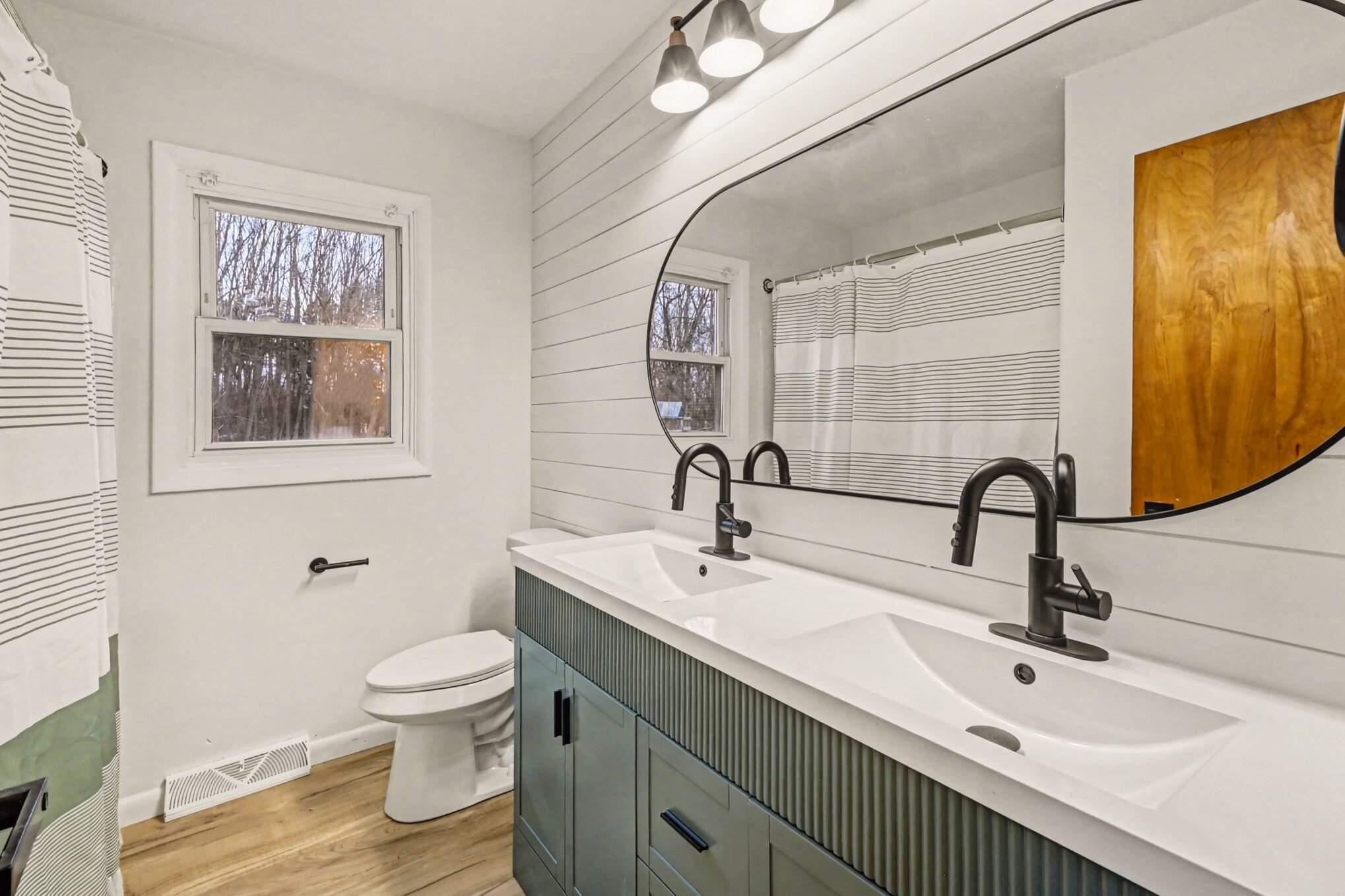 2054 Raby Road Haslett, MI 48840 - Photo 7 of 15 10-Feb 20, 2026 13-40-04-SY3Y