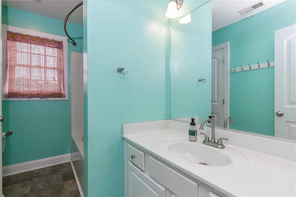 4446 Boyd Wright Road Burlington, NC 27215 - Photo 14 of 29 Gallery Image 14
