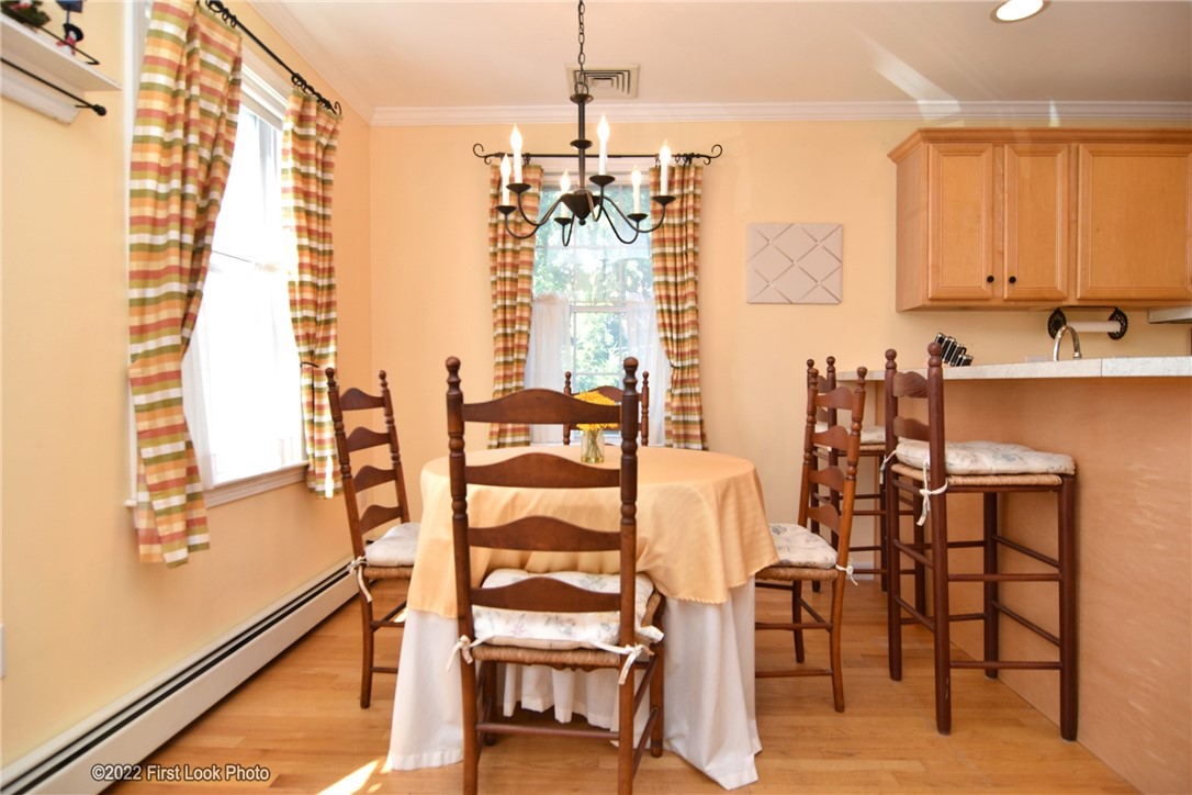 61 Bayberry Road Narragansett, RI 02882 - Photo 8 of 31
