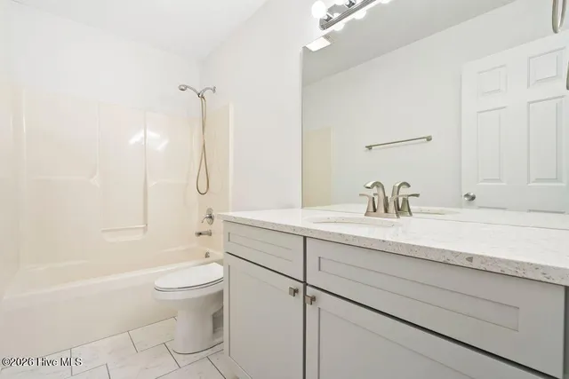 $450,000 | 3520 Tree Top Way, Wilmington, NC 28409