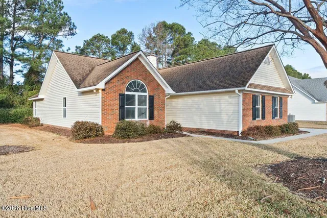 $450,000 | 3520 Tree Top Way, Wilmington, NC 28409