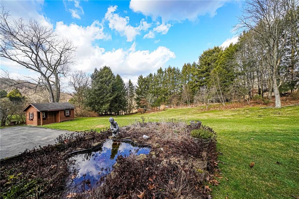 135 Patterson Farm Road Clinton, PA 15026 - Photo 21 of 25 Gallery Image 21
