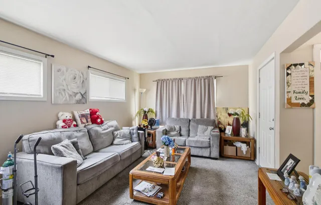 $190,000 | 5649 North 61st Street, Unit 5651, Milwaukee, WI 53218