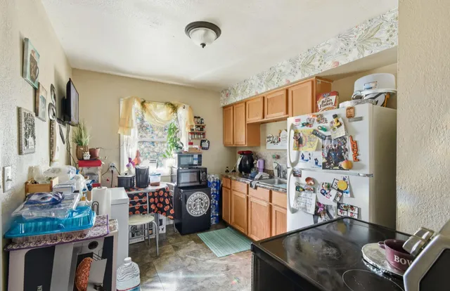 $190,000 | 5649 North 61st Street, Unit 5651, Milwaukee, WI 53218