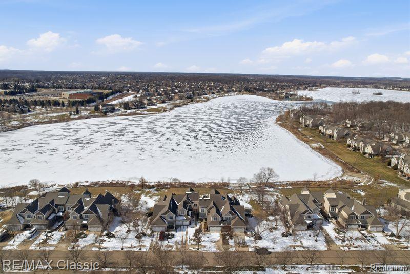 24803 Reeds Pointe Drive Novi, MI 48374 - Photo 52 of 53