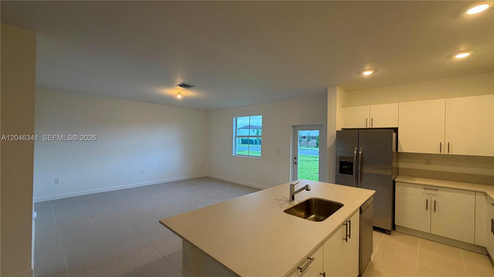 2475 Southeast 29th Street Homestead, FL 33035 - Photo 8 of 48