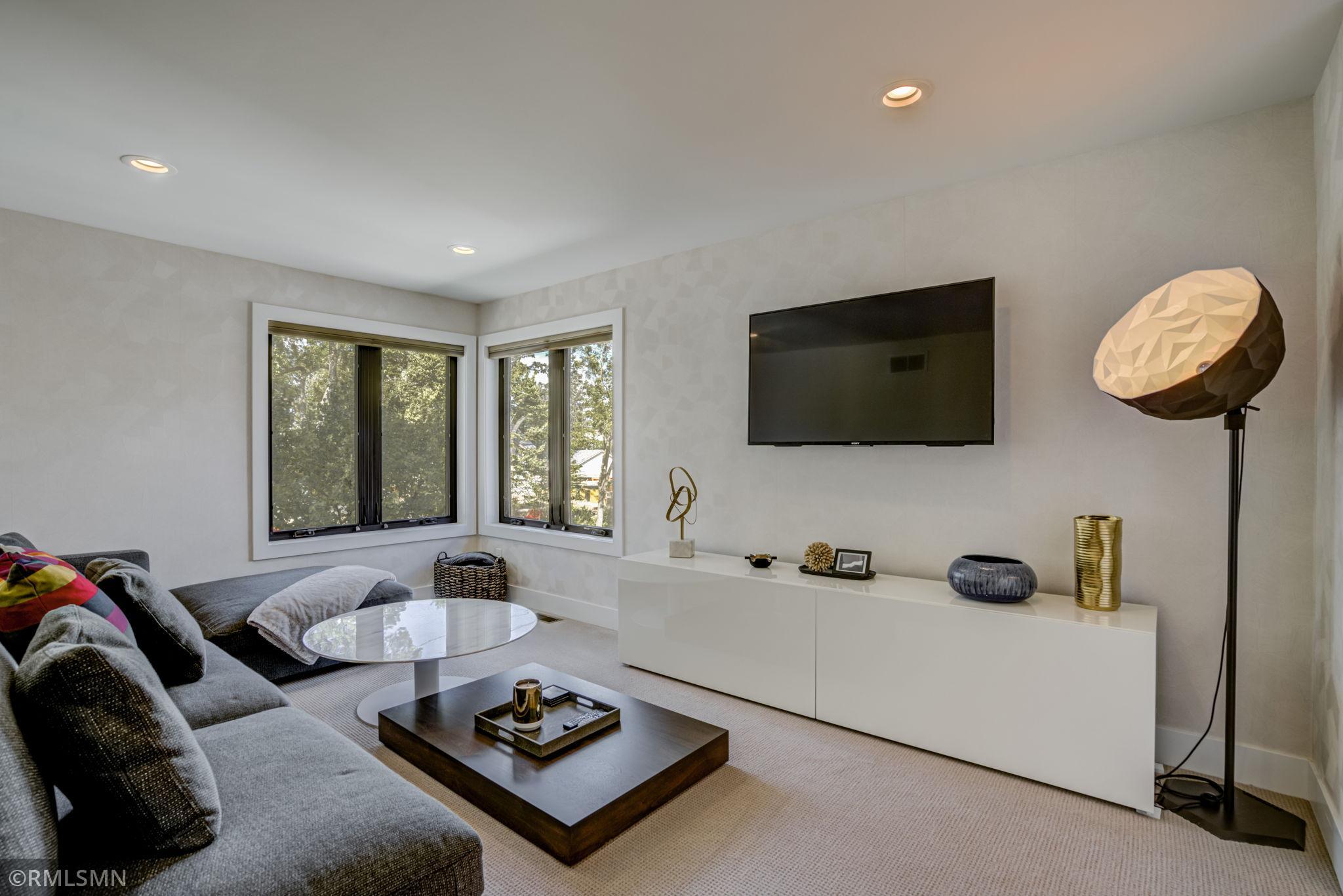 4001 Morningside Road Edina, MN 55416 - Photo 36 of 53