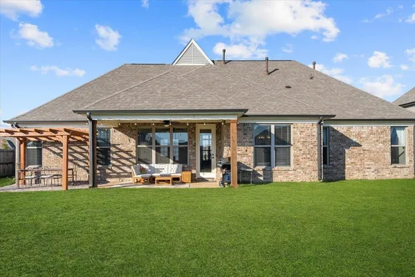 $630,000 | 6391 Clarkson Circle East, Arlington, TN 38002