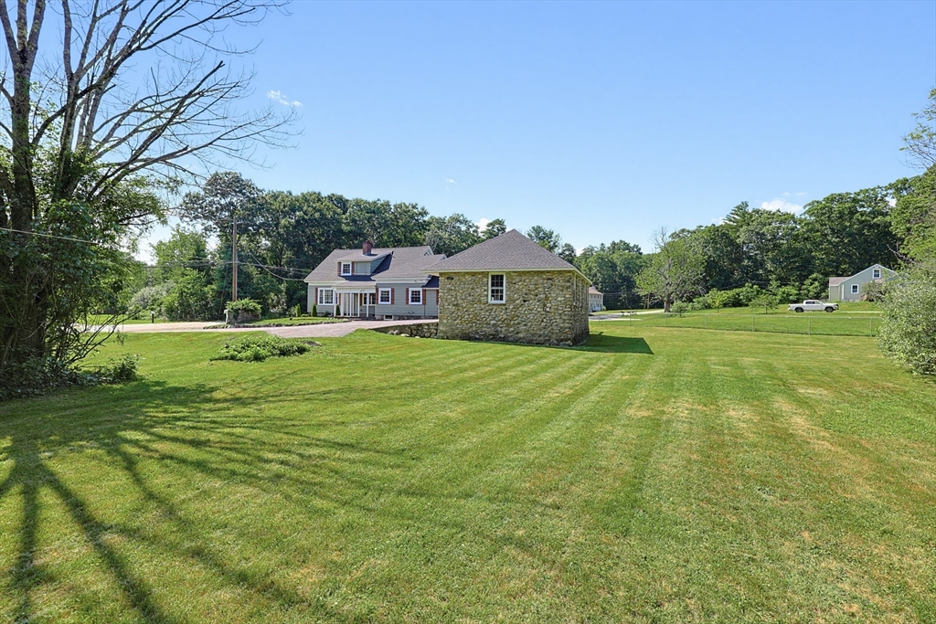 67 Lower Gore Road Webster, MA 01570 - Photo 11 of 28