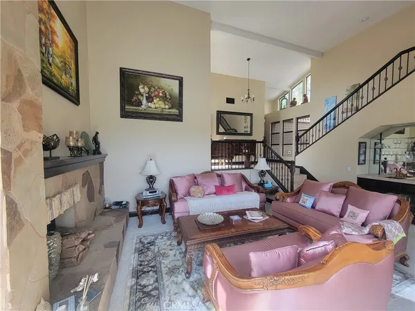 $7,000 | 5 Morning Glory, Irvine, CA 92603