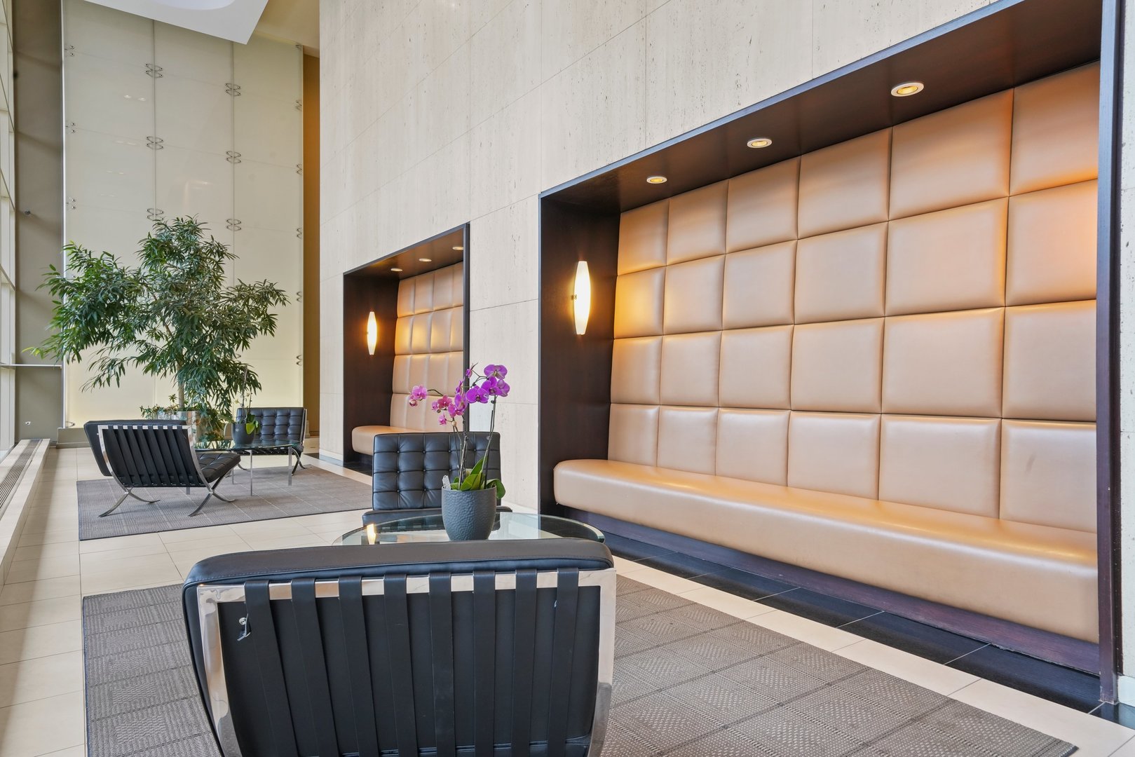 5320 North Sheridan Road, Unit 1007 Chicago, IL 60640 - Photo 2 of 14 Gallery Image 2