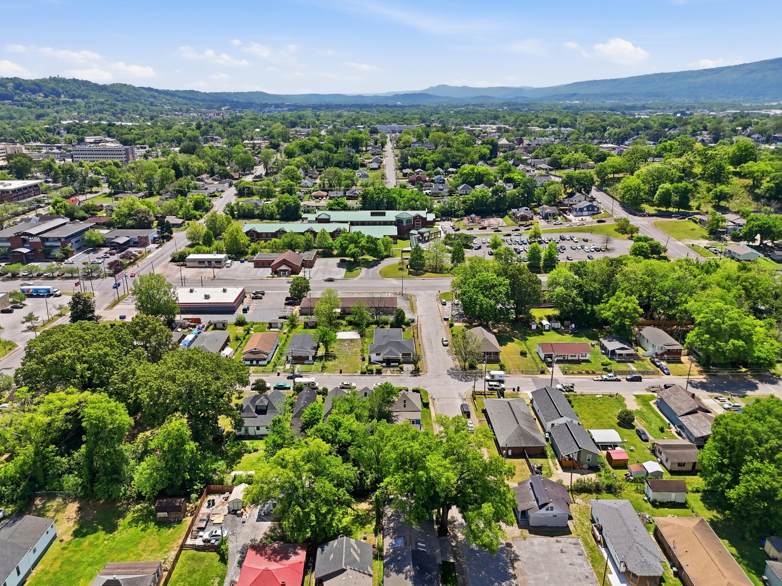 2000 Garfield Street Chattanooga, TN 37404 - Photo 31 of 32 dji_20260417024113_0301_d