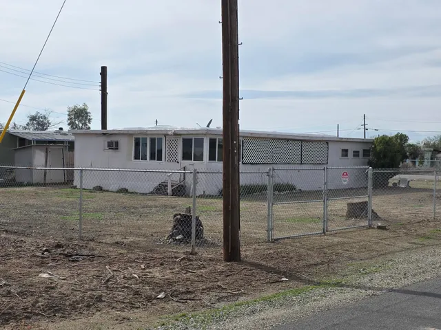 $160,000 | 9588 Avenue H, Bombay Beach, CA 92257