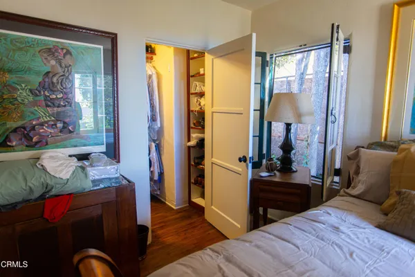 $10,000 | 1859 Hillcrest Drive, Ventura, CA 93001