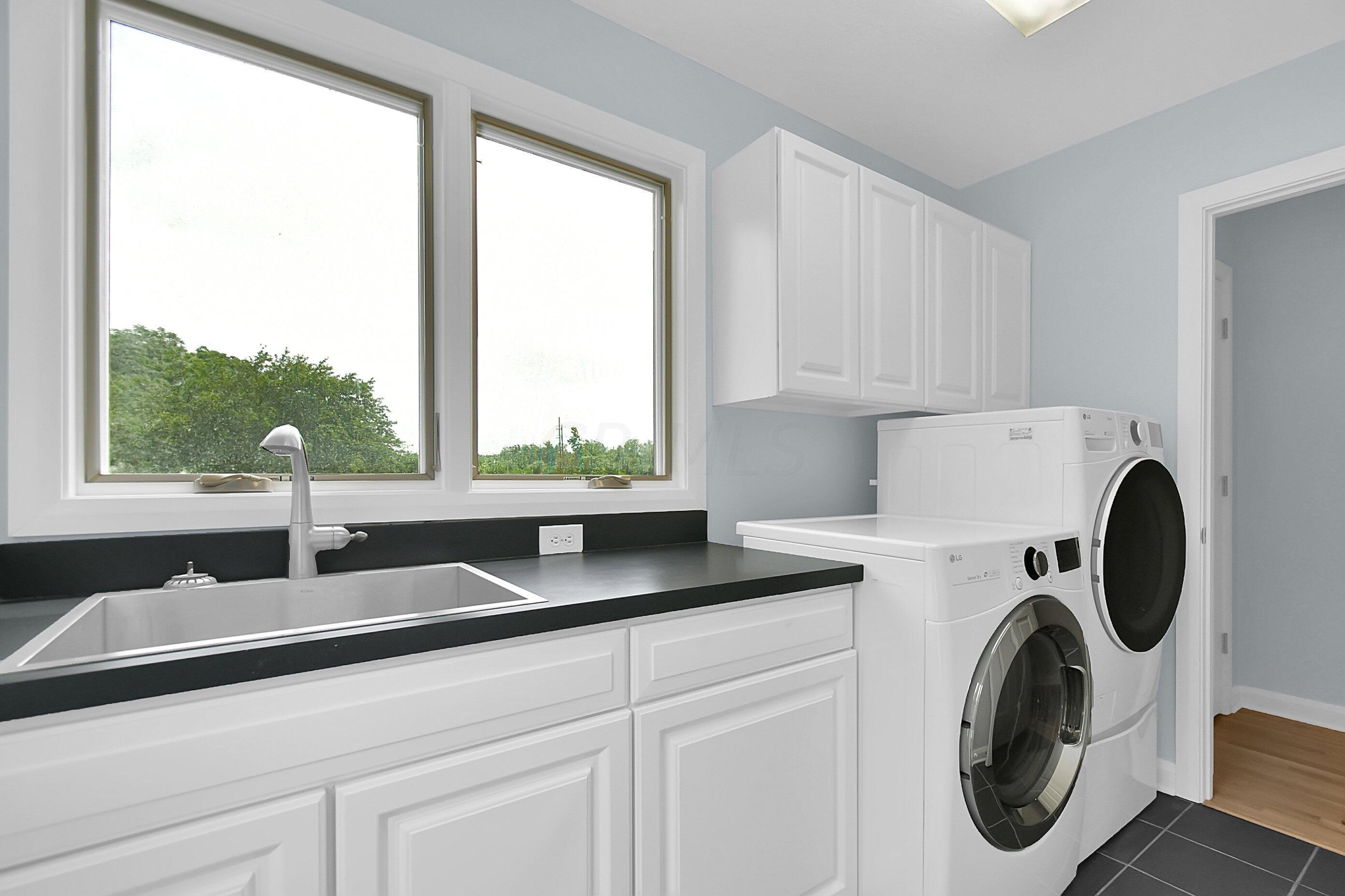 3417 Klondike Road Delaware, OH 43015 - Photo 24 of 61 Laundry Room
