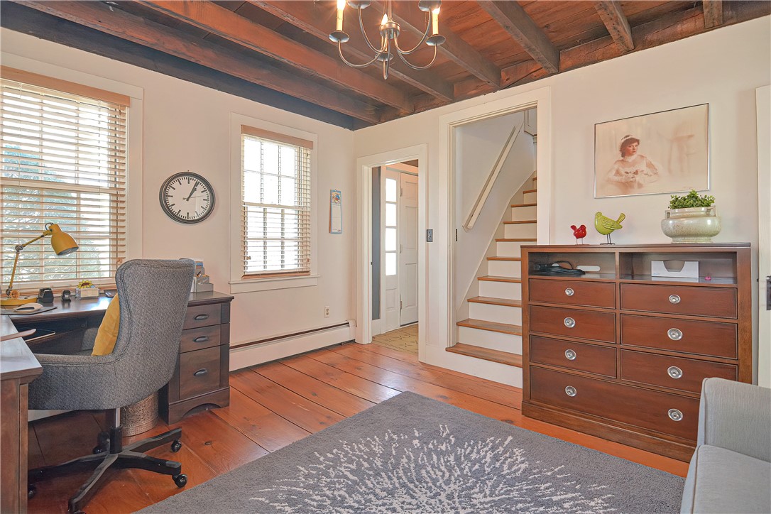 235 Sneech Pond Road Cumberland, RI 02864 - Photo 26 of 37