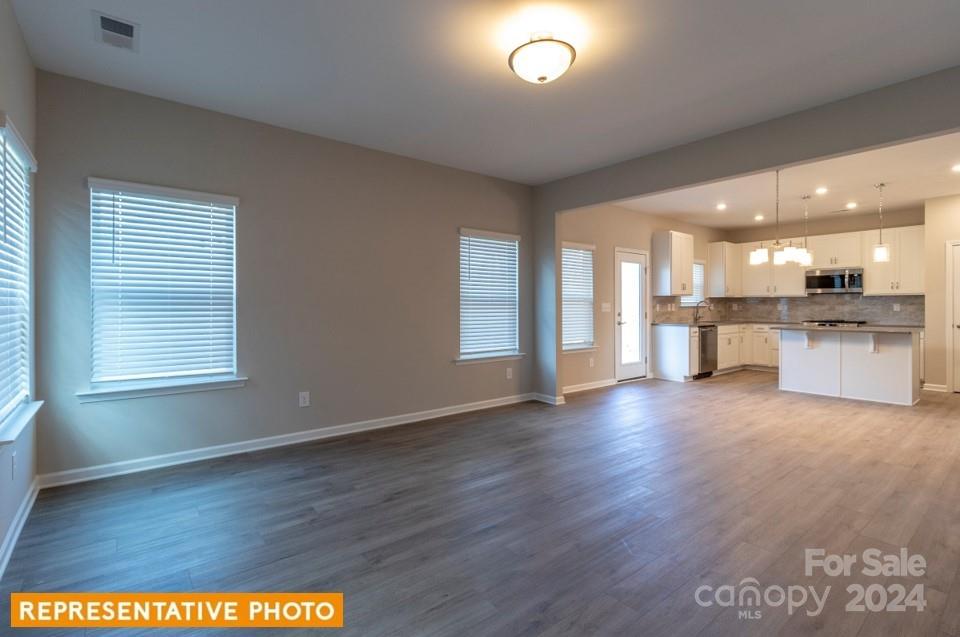 5811 Stephanie Street Charlotte, NC 28212 - Photo 6 of 15 Gallery Image 6