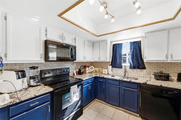 $210,000 | 2506 Hammock Court, Unit 2506, Clearwater, FL 33761