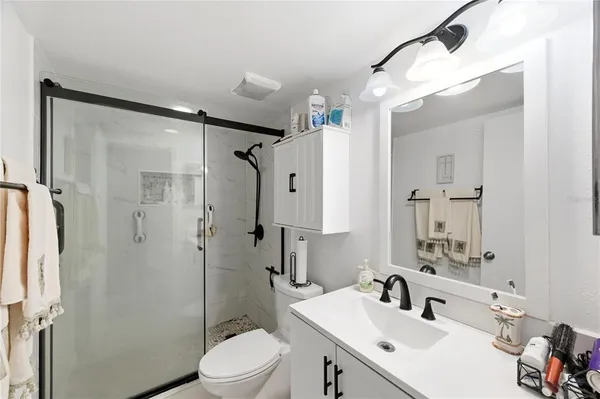 $210,000 | 2506 Hammock Court, Unit 2506, Clearwater, FL 33761