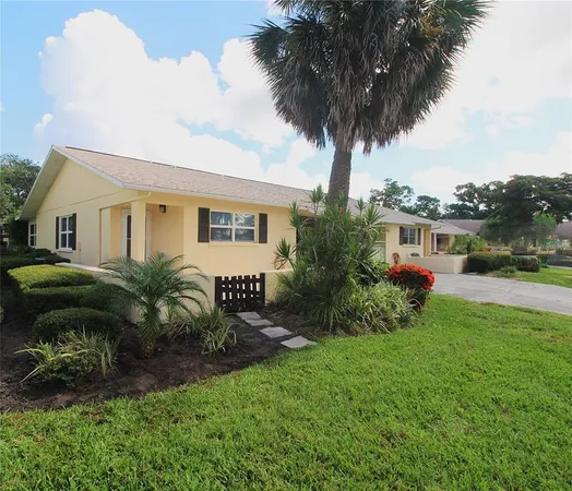$1,600 | 390 301 Boulevard West, Unit 24D, Bradenton, FL 34205