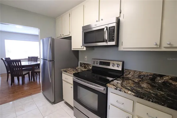 $1,600 | 390 301 Boulevard West, Unit 24D, Bradenton, FL 34205