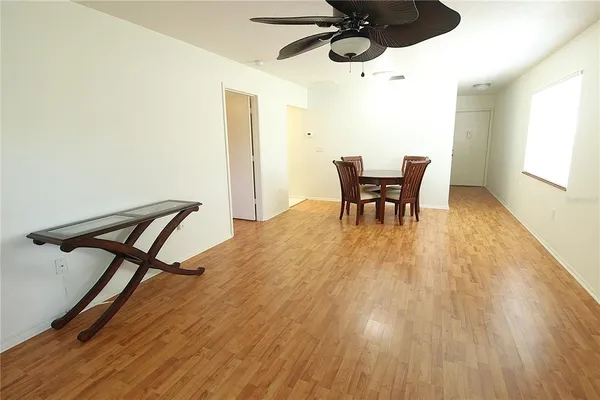 $1,600 | 390 301 Boulevard West, Unit 24D, Bradenton, FL 34205
