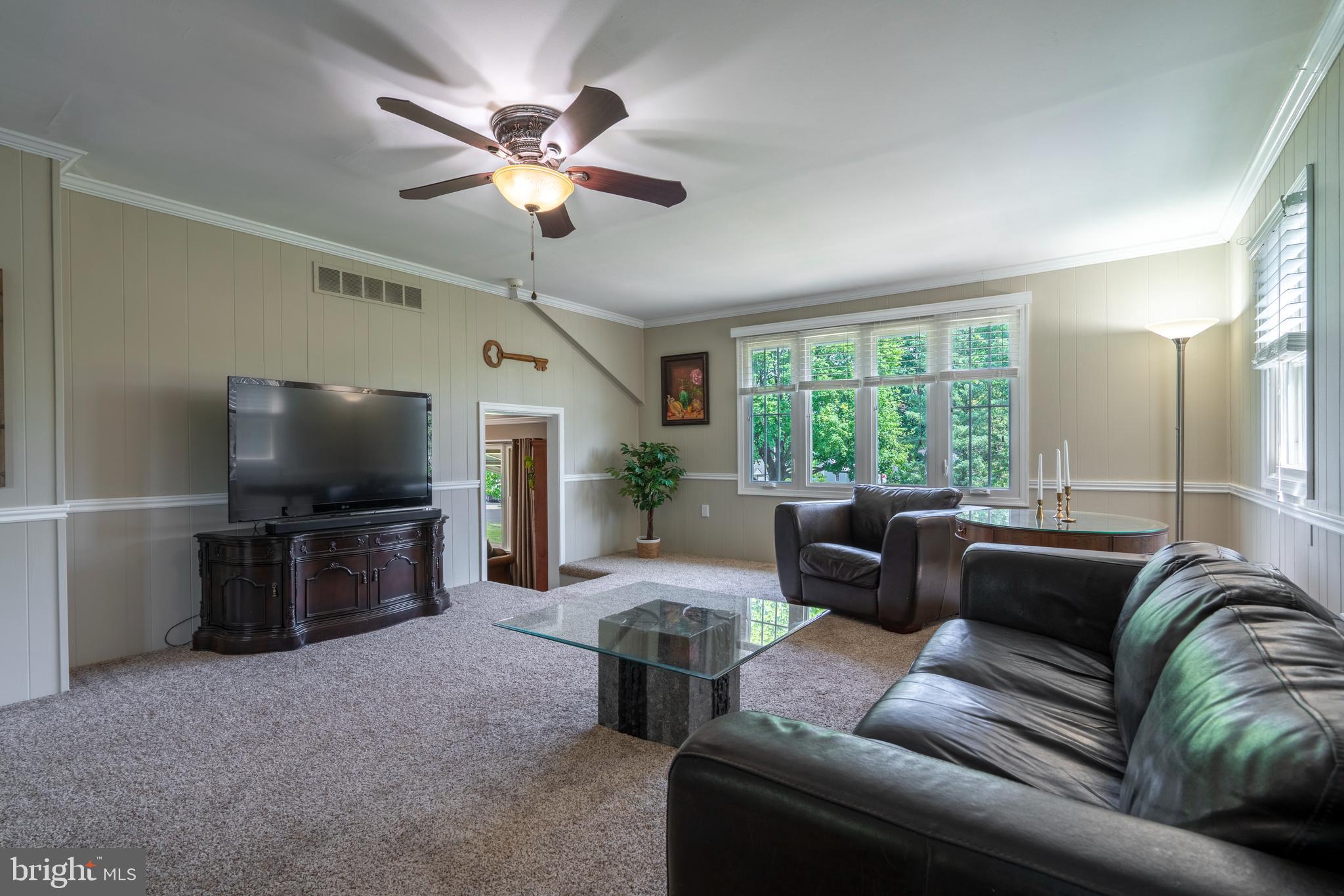 1908 Carton Road Hatboro, PA 19040 - Photo 11 of 32 Family Room
