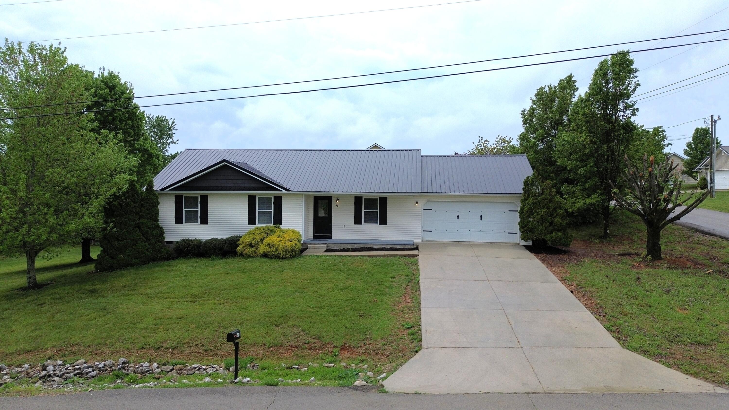 601 Heaton Ford Road Science Hill, KY 42553 - Photo 2 of 32 DJI_0914