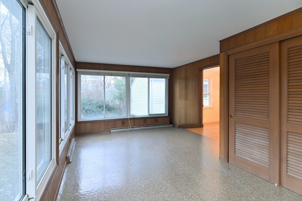 94 Old Oaken Bucket Road Scituate, MA 02066 - Photo 13 of 21