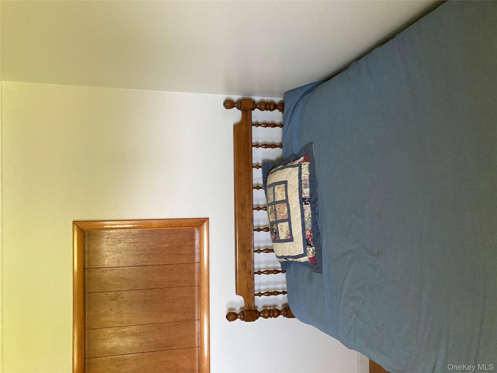 191 Rose Road Woodbourne, NY 12788 - Photo 17 of 32 a view of a couch sitting in kitchen