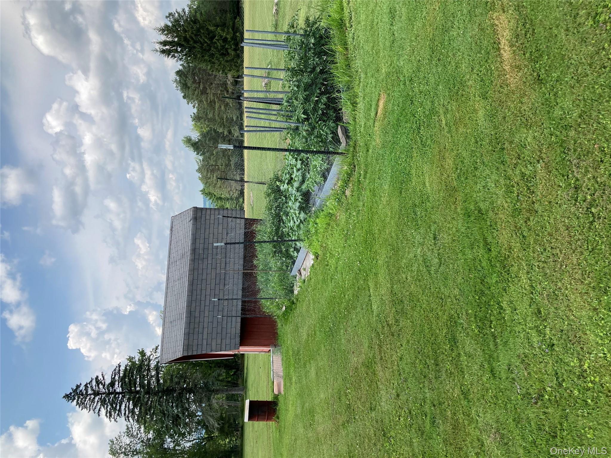 191 Rose Road Woodbourne, NY 12788 - Photo 2 of 32 a view of a backyard