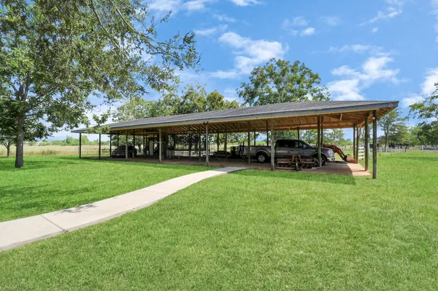 a view of outdoor space yard and deck