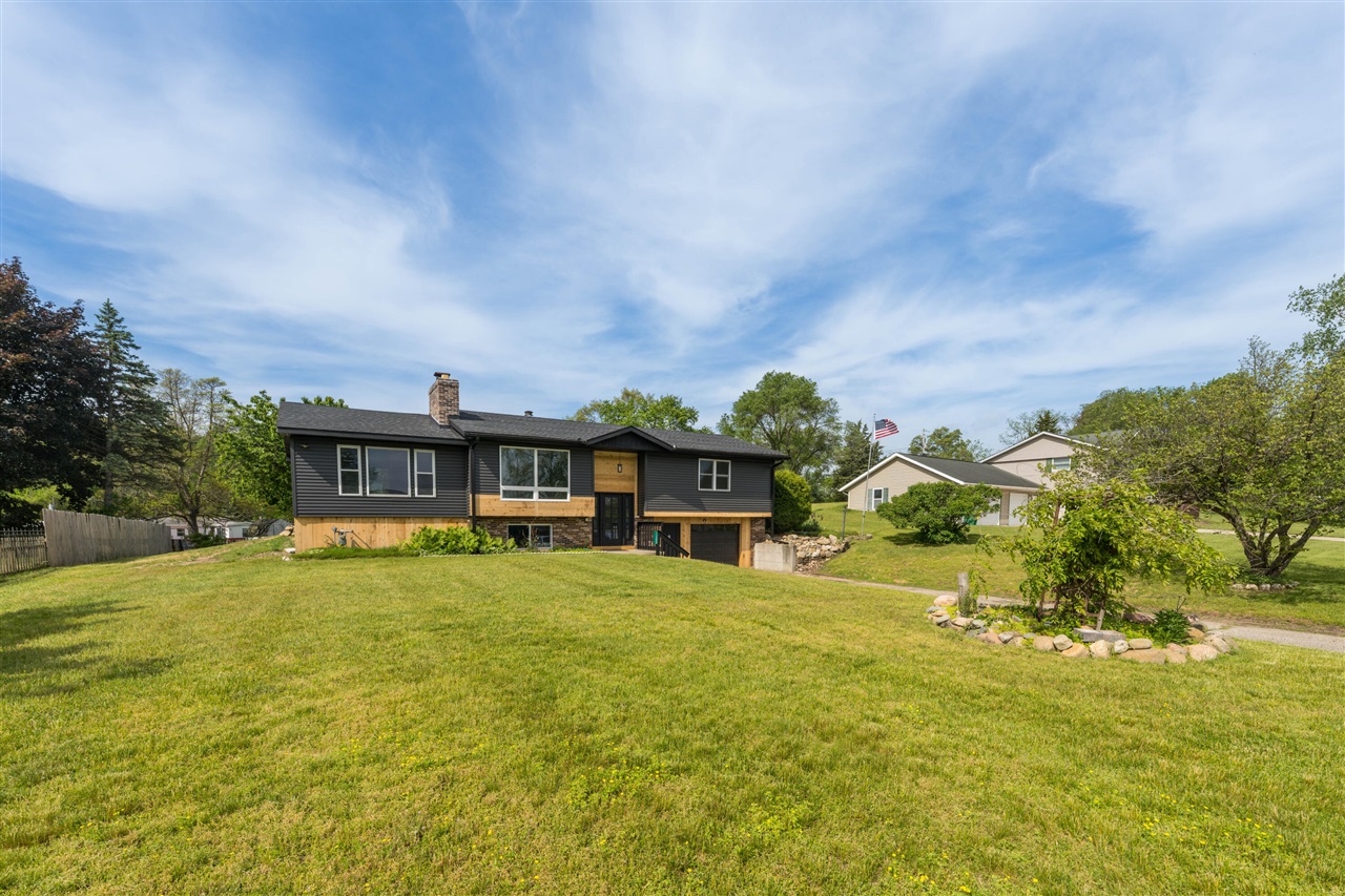 11300 Elizabeth Drive Three Rivers, MI 49093 - Photo 26 of 31