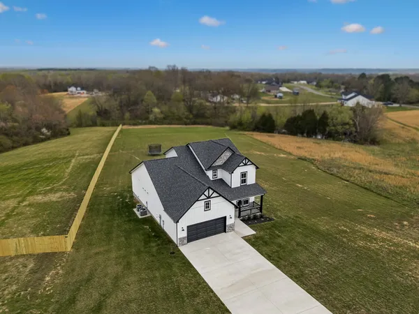 $534,900 | 114 Ruby Grant Lane, Southside, TN 37171