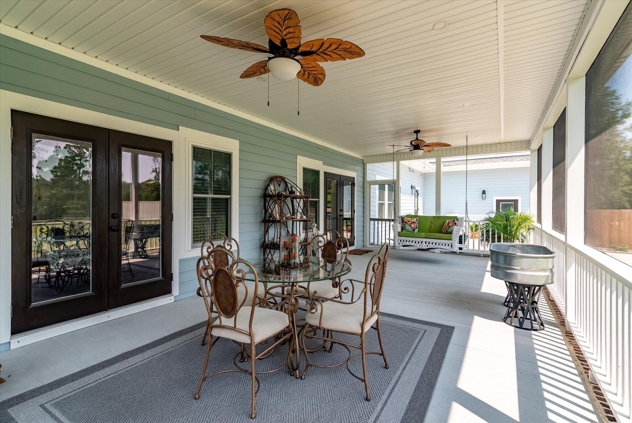 6876 Hyde Farm Road Ravenel, SC 29470 - Photo 24 of 57 077-6876 Hyde Park_e_Lowcountry_Exposure