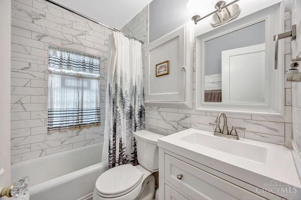 677 Ridgewood Avenue Hamilton, OH 45013 - Photo 14 of 44 Gallery Image 14