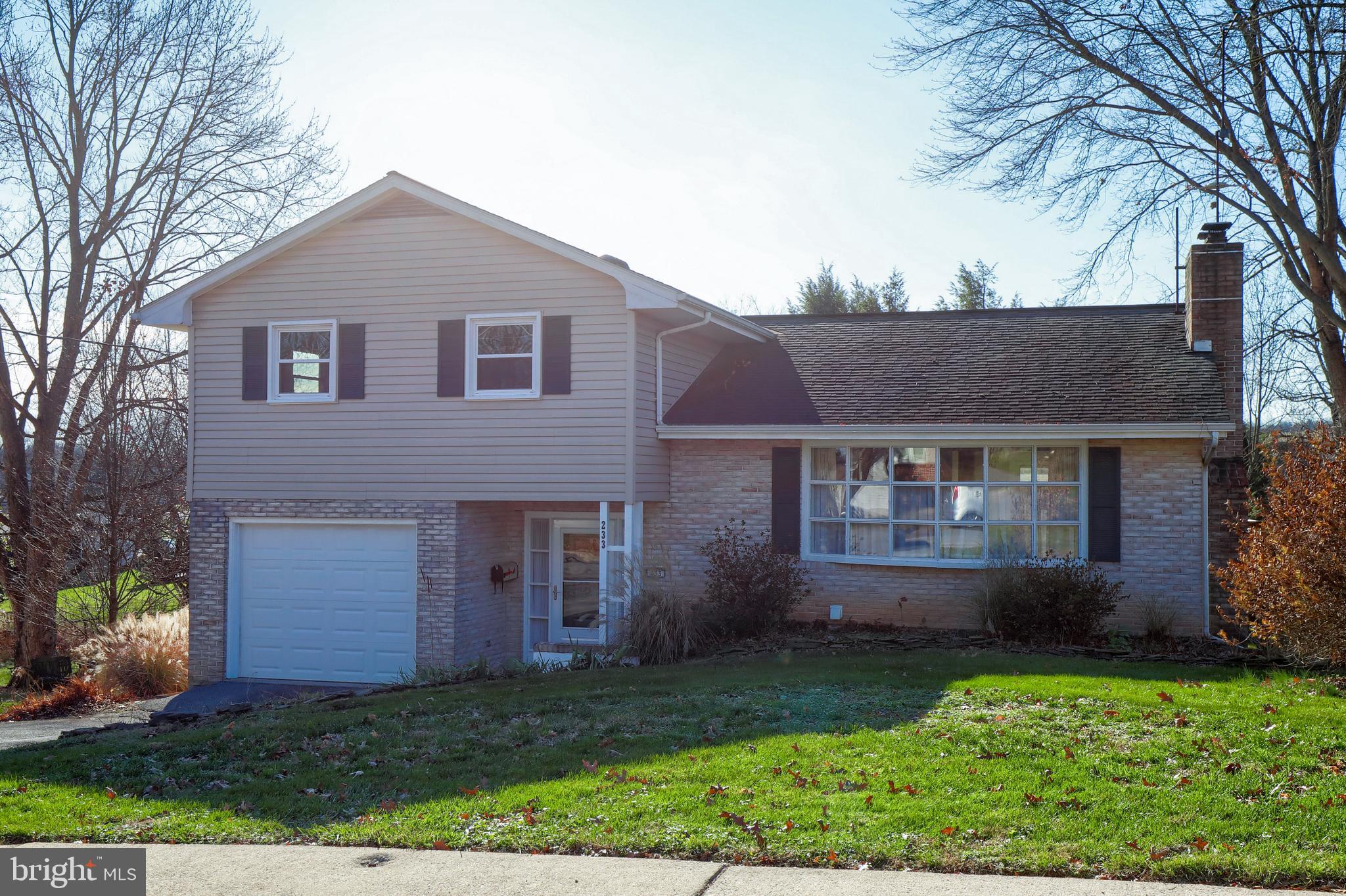 233 Rapho Street Manheim, PA 17545 - Photo 1 of 38 Gallery Image 1