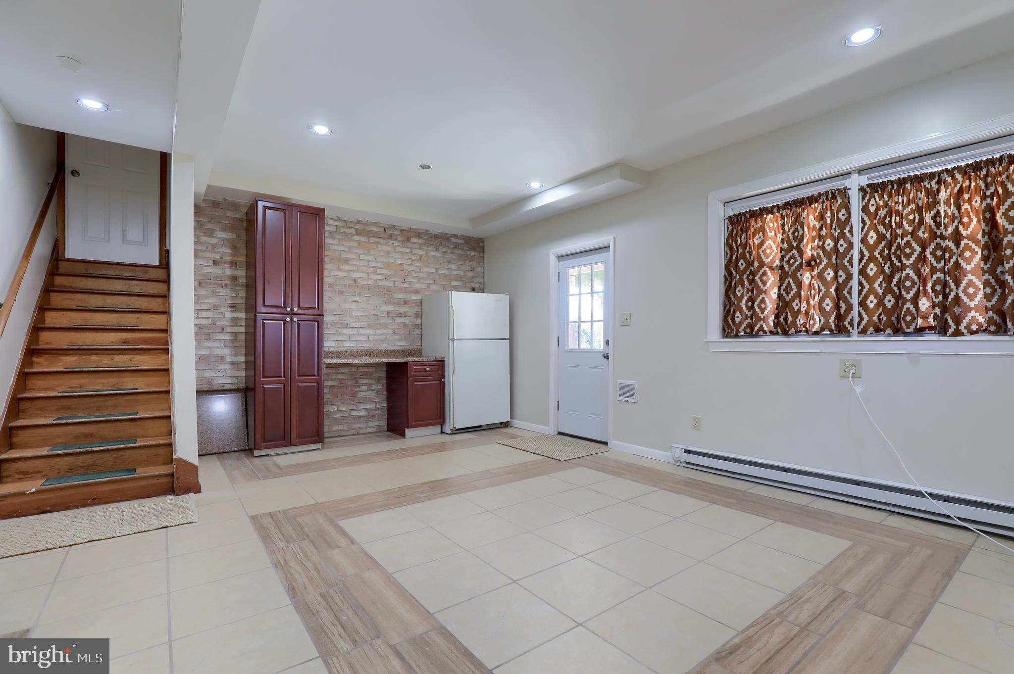 233 Rapho Street Manheim, PA 17545 - Photo 11 of 38 Gallery Image 11