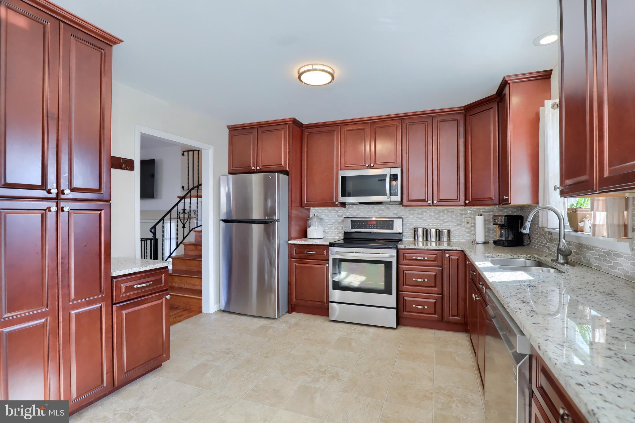 233 Rapho Street Manheim, PA 17545 - Photo 17 of 38 Gallery Image 17