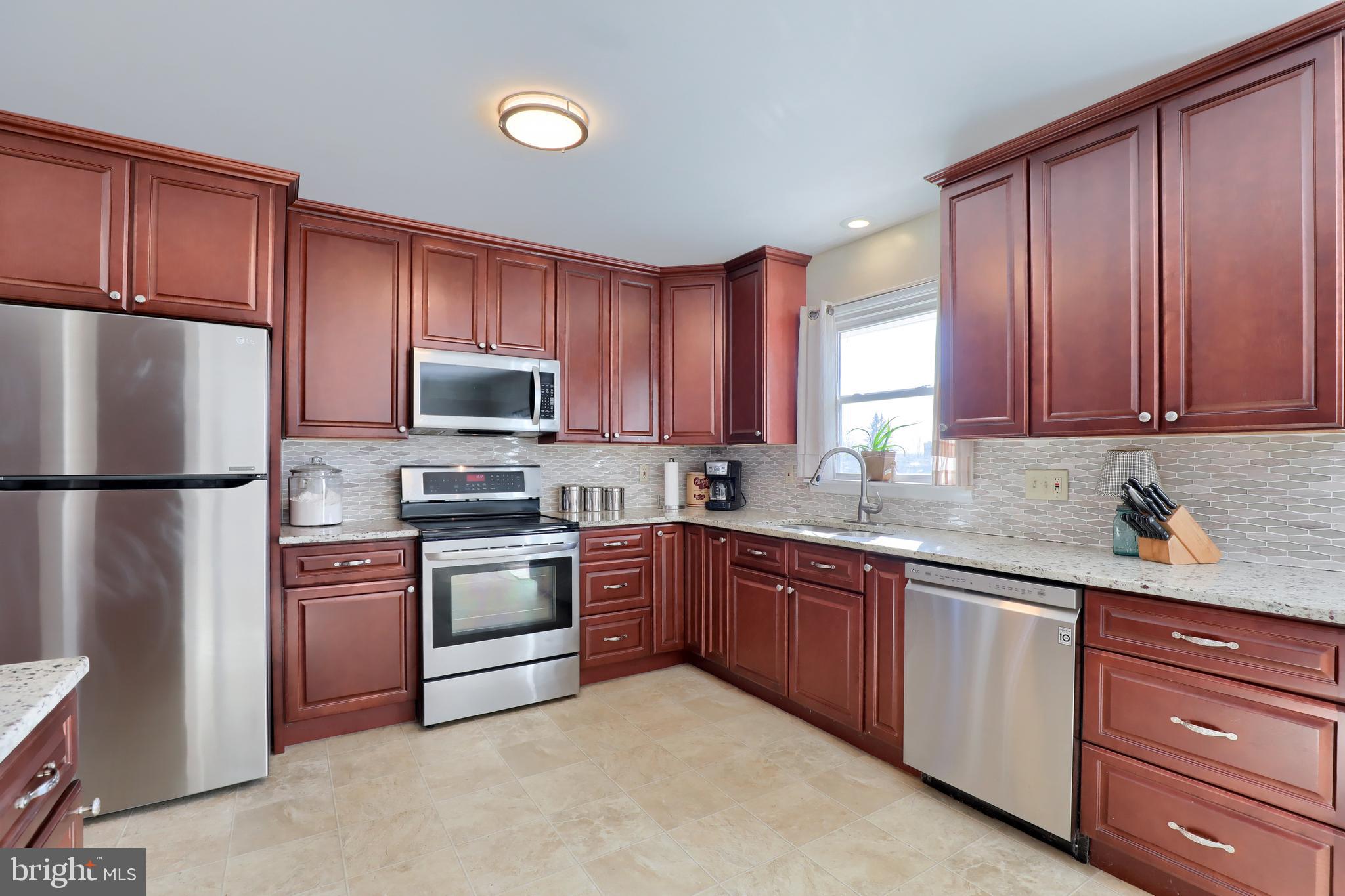 233 Rapho Street Manheim, PA 17545 - Photo 18 of 38 Gallery Image 18