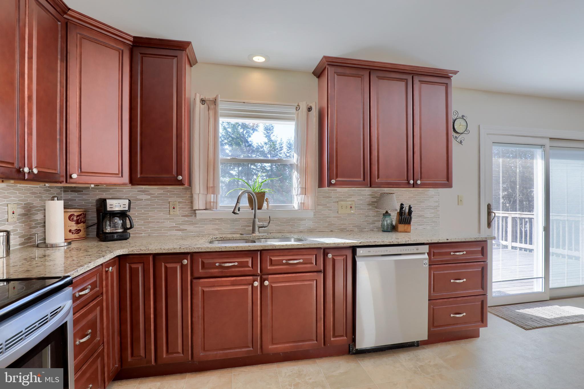233 Rapho Street Manheim, PA 17545 - Photo 19 of 38 Gallery Image 19
