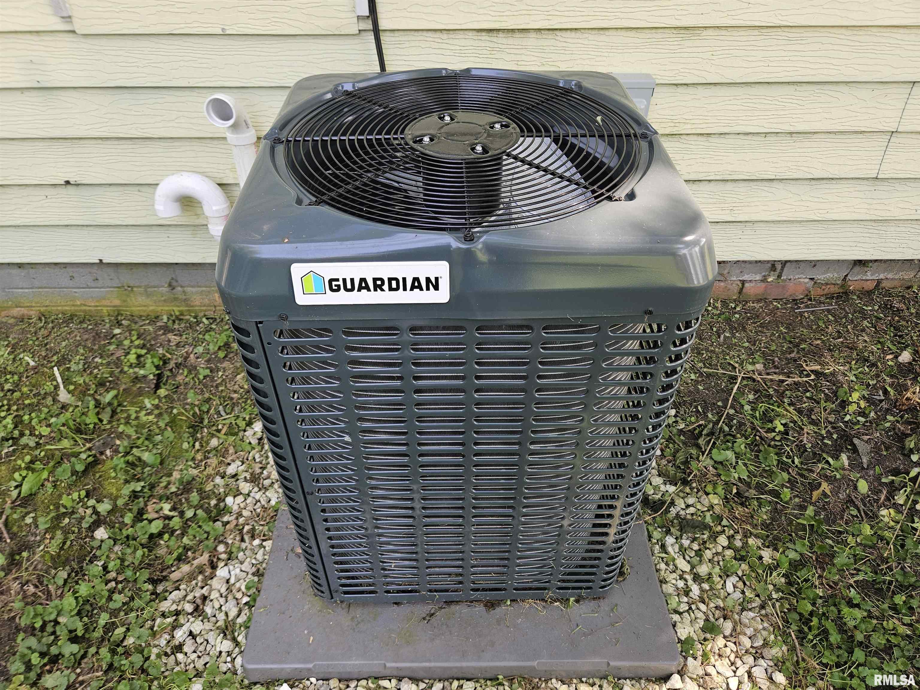 718 North Coal Street Colchester, IL 62326 - Photo 23 of 25