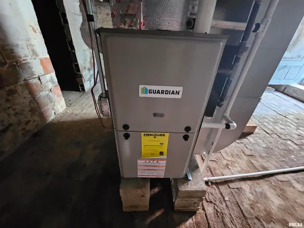 $85,000 | 718 North Coal Street, Colchester, IL 62326