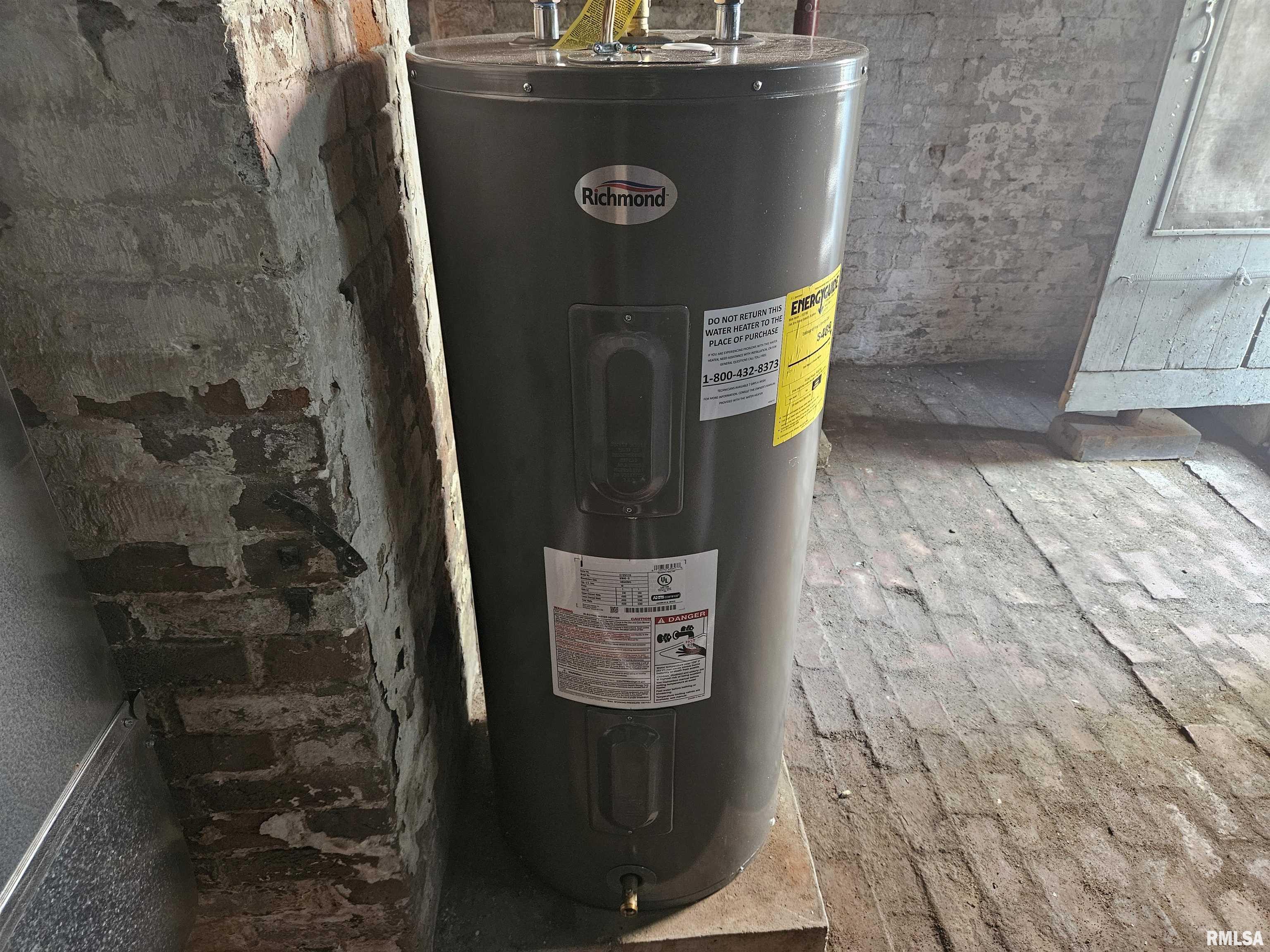 718 North Coal Street Colchester, IL 62326 - Photo 25 of 25