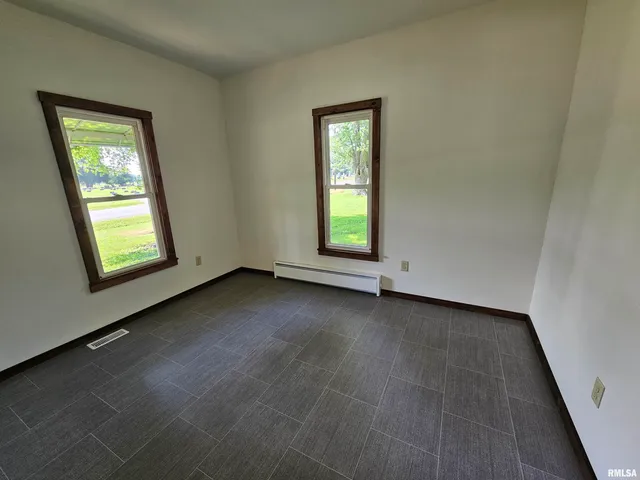 $85,000 | 718 North Coal Street, Colchester, IL 62326