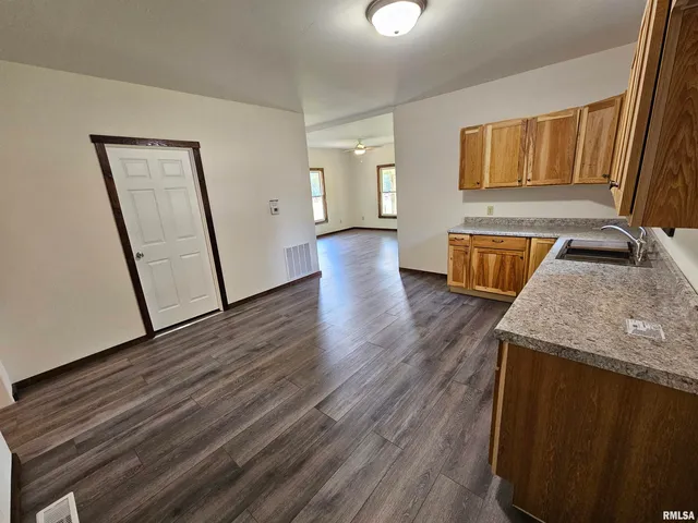 $85,000 | 718 North Coal Street, Colchester, IL 62326