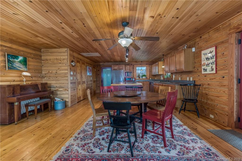 5520 Hunting Country Road Tryon, NC 28782 - Photo 11 of 48