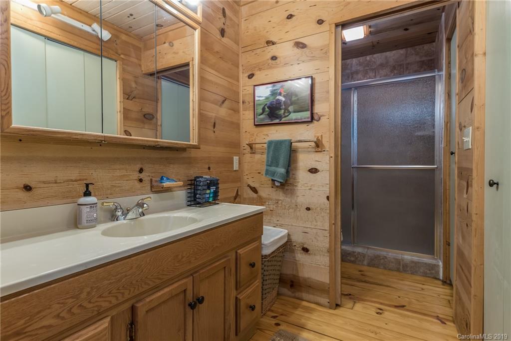 5520 Hunting Country Road Tryon, NC 28782 - Photo 18 of 48