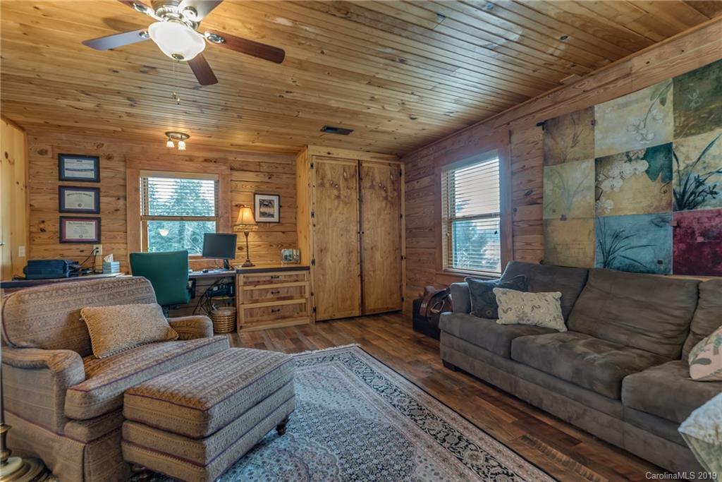 5520 Hunting Country Road Tryon, NC 28782 - Photo 20 of 48