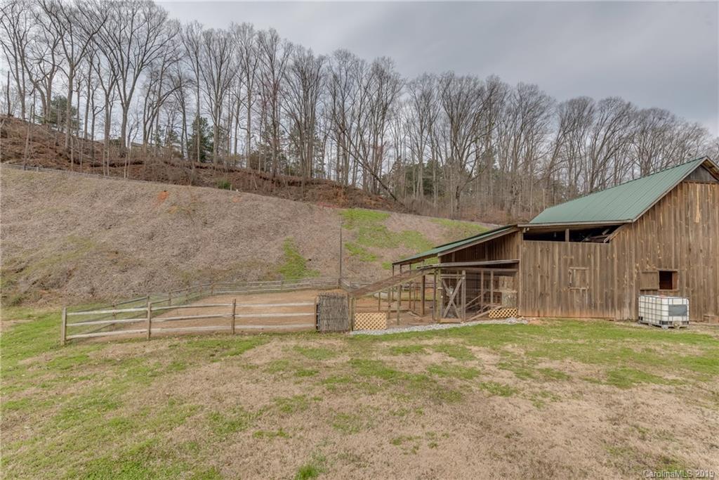 5520 Hunting Country Road Tryon, NC 28782 - Photo 42 of 48